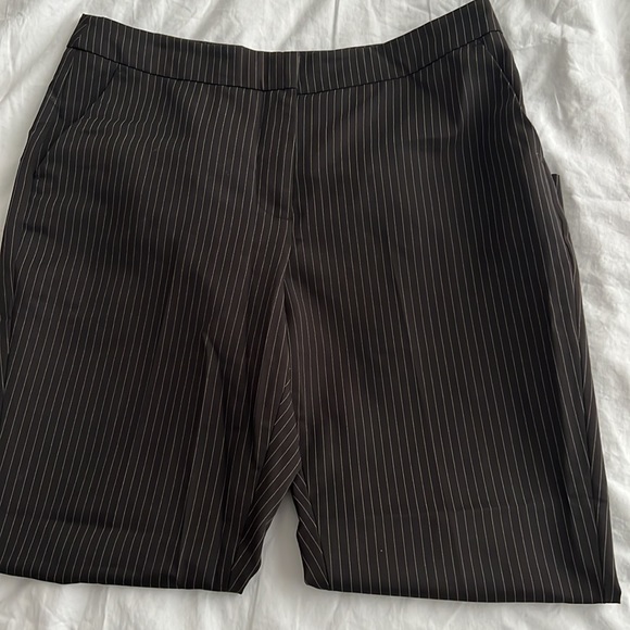 Black pants - Picture 2 of 4